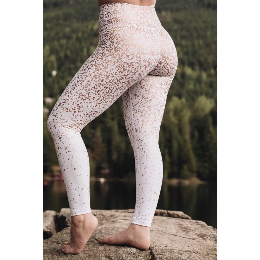 Zyia White Stay Gold Light n Tight 7/8 24" leggings Size 8-10‎ - Picture 2 of 7